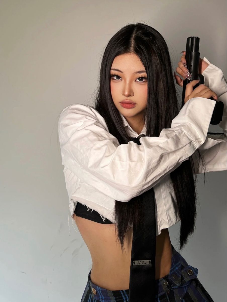 A cozy shot with Sassy girls — straight from Muscat